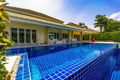 Chalet de 3 dormitorios en Hua Hin, Tailandia № 221817