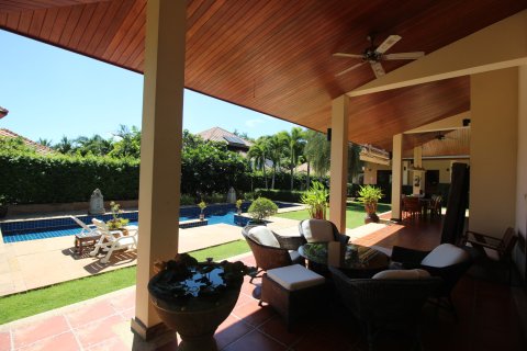 Villa in Hua Hin, Thailand 5 Schlafzimmer № 221815 - Foto 9