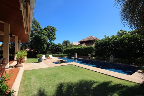 Villa in Hua Hin, Thailand 5 Schlafzimmer № 221815 - Foto 10