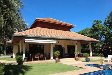 Villa in Hua Hin, Thailand 5 Schlafzimmer № 221815 - Foto 6