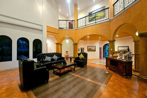 Villa in Hua Hin, Thailand 4 Schlafzimmer № 221819 - Foto 29