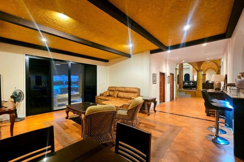 Villa in Hua Hin, Thailand 4 Schlafzimmer № 221819 - Foto 28