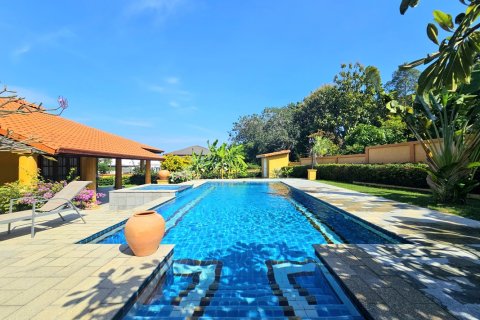 Villa in Hua Hin, Thailand 4 Schlafzimmer № 221819 - Foto 17