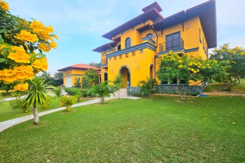 Villa in Hua Hin, Thailand 4 Schlafzimmer № 221819 - Foto 6