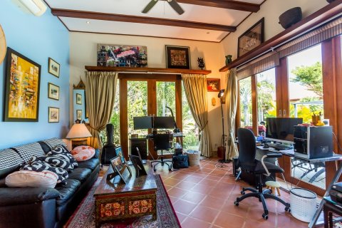 Villa in Sam Roi Yot, Thailand 5 Schlafzimmer № 221818 - Foto 14