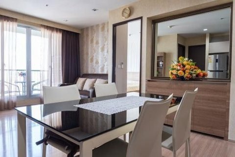 Condo in Sathon, Bangkok, Thailand, 2 bedrooms  № 145266 - photo 2