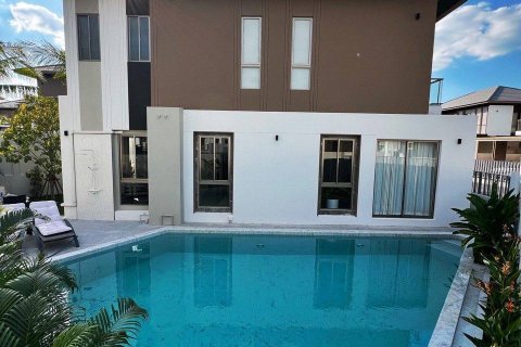 Вилла в Паттайе, Таиланд с 4 спальнями  № 173955