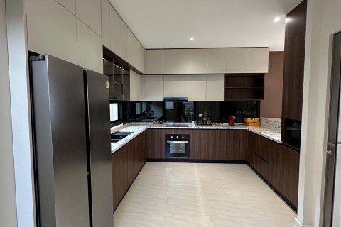 Вилла в Паттайе, Таиланд с 4 спальнями  № 173955 - фото 15