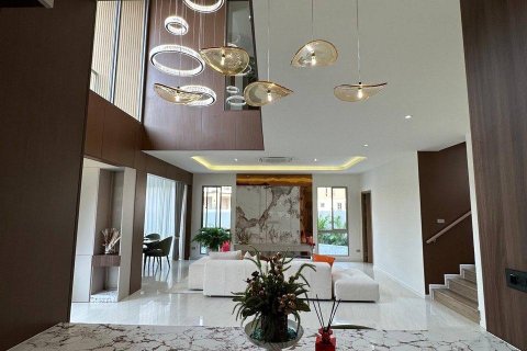 Вилла в Паттайе, Таиланд с 4 спальнями  № 173955 - фото 9