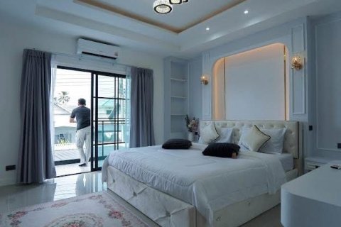 Вилла в Паттайе, Таиланд с 3 спальнями № 173956 - фото 7