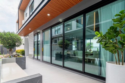 Вилла в Паттайе, Таиланд с 4 спальнями  № 173957 - фото 4