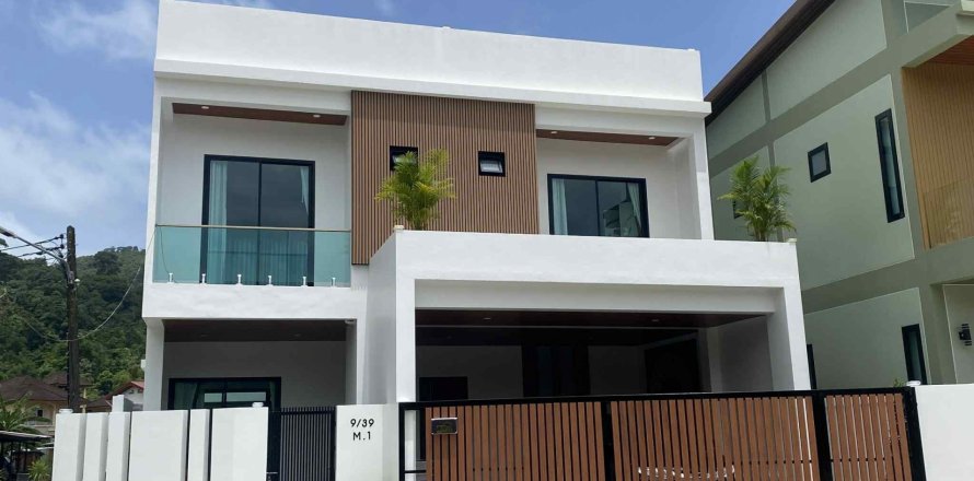 Villa à Kathu, Thaïlande 4 chambres № 142812