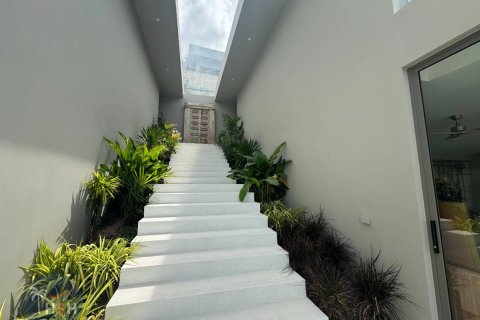 Villa in Ko Samui, Thailand 4 bedrooms № 179897 - photo 18