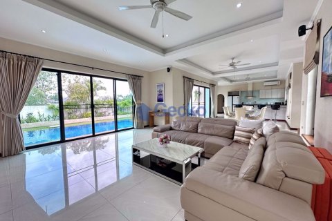 บ้านในพัทยา, ประเทศไทย 4 ห้องนอน № 197313 - รูปถ่าย 4