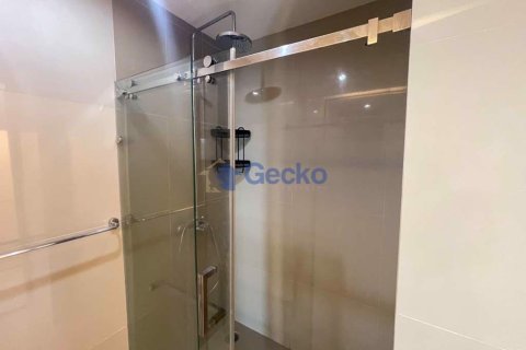 Condo in Pattaya, Thailand, 2 bedrooms № 197309 - photo 17