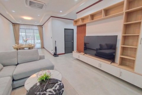 House in Phuket, Thailand 2 bedrooms № 161928 - photo 4