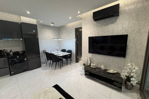 Condo in Pattaya, Thailand, 2 bedrooms № 176825 - photo 5