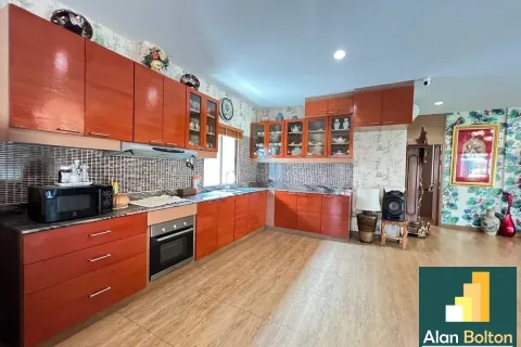 Casa de 3 dormitorios en Pattaya, Tailandia № 210833 - foto 6
