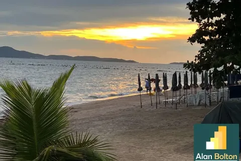 Estudio en el condominio en Jomtien Beach, Pattaya, Tailandia № 210836 - foto 4