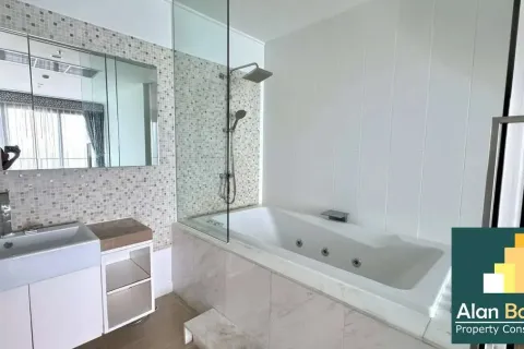 Condominio de 3 dormitorios en Pattaya, Tailandia № 210837 - foto 15