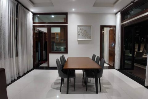 Вилла в Чалонге, Таиланд с 4 спальнями  № 115471 - фото 6