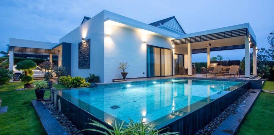 Villa à Hua Hin, Thaïlande 3 chambres № 115470