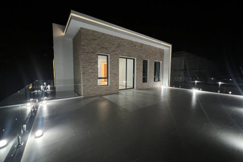 Вилла в Чиангмае, Таиланд с 4 спальнями  № 138919 - фото 12