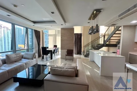 Duplex in Watthana, Bangkok, Thailand 2 Schlafzimmer № 215747 - Foto 2