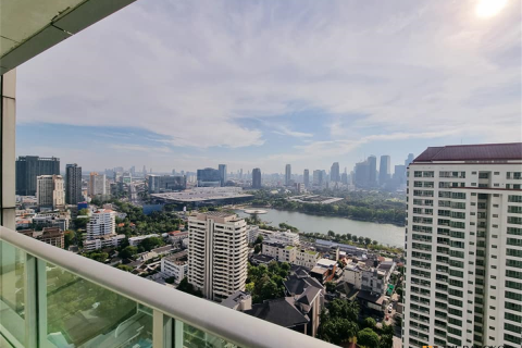 Condo in Bangkok, Thailand, 3 bedrooms  № 189766 - photo 10