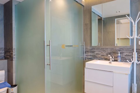 Condominio de 1 dormitorio en Jomtien Beach, Pattaya, Tailandia № 194703 - foto 5