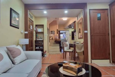 Коммерческая недвижимость в Паттайе, Таиланд 409м2  № 146797 - фото 4