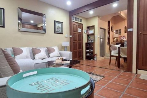 Коммерческая недвижимость в Паттайе, Таиланд 409м2  № 146797 - фото 2