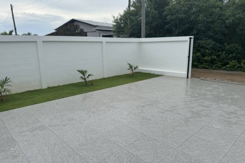 Villa in Prachuap Khiri Khan, Thailand 4 bedrooms № 146800 - photo 9