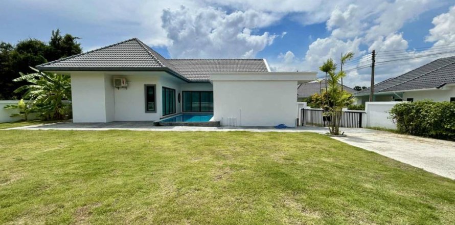 Villa in Hua Hin, Thailand 3 bedrooms № 146803