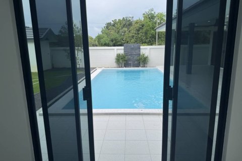 Вилла в Сам Рой Йоте, Таиланд с 4 спальнями  № 146801 - фото 9