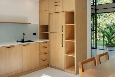 Villa in Surat Thani, Thailand 1 bedroom № 146802 - photo 9