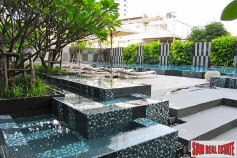 Apartment in Bangkok, Thailand 1 bedroom № 192905