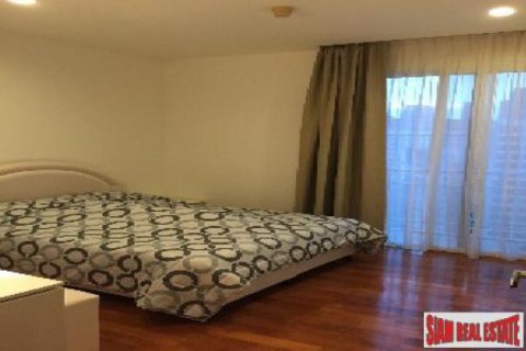 Apartment in Bangkok, Thailand 2 bedrooms № 192906 - photo 3