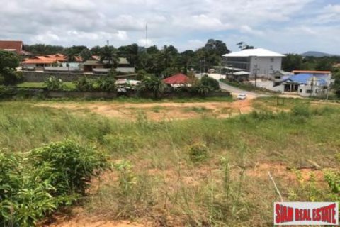 Land on Nai Harn Beach, Thailand 8000 sq.m. № 192901 - photo 2