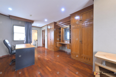 Condo à Bangkok, Thaïlande, 3 chambres  № 194592 - photo 8