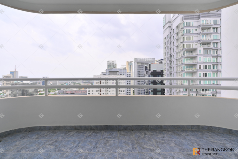 Condo à Bangkok, Thaïlande, 3 chambres  № 194592 - photo 4