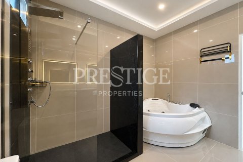Haus in Pattaya, Thailand 6 Schlafzimmer № 220706 - Foto 14
