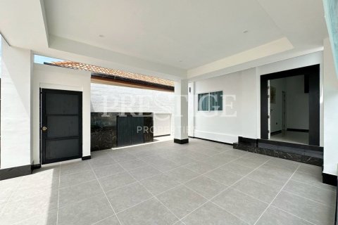 Haus in Pattaya, Thailand 6 Schlafzimmer № 220706 - Foto 30