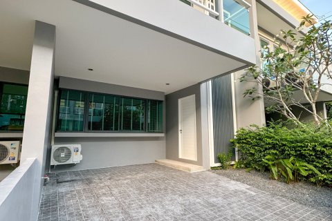 Таунхаус в Пхукете, Таиланд с 3 спальнями  № 169317 - фото 24