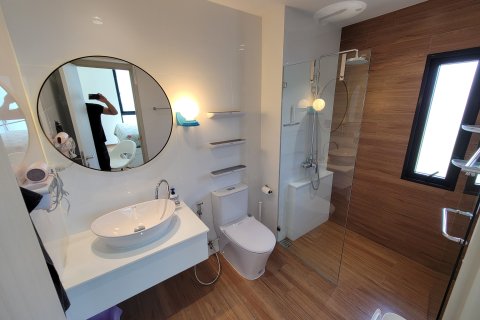 Condo à Phuket, Thaïlande, 2 chambres  № 169322 - photo 5
