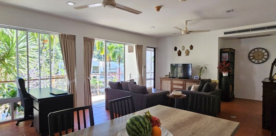 Condo in Kathu, Thailand, 3 bedrooms № 169320