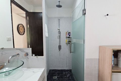 Condo in Kathu, Thailand, 3 bedrooms № 169320 - photo 11