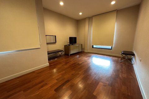 Дом в Кханнаяу, Бангкок, Таиланд с 5 спальнями № 151600 - фото 23