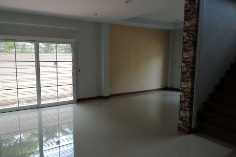 Дом в Сам Пхране, Таиланд с 3 спальнями  № 151602 - фото 7