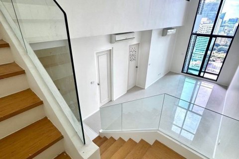 Кондоминиум с 2 спальнями в Ратчатхеви, Бангкок, Таиланд № 151605 - фото 1